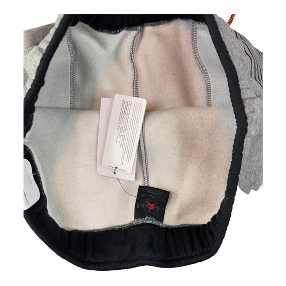 Jordan Athletic Shorts (NWT) - Size: Large - Picture 5 of 8